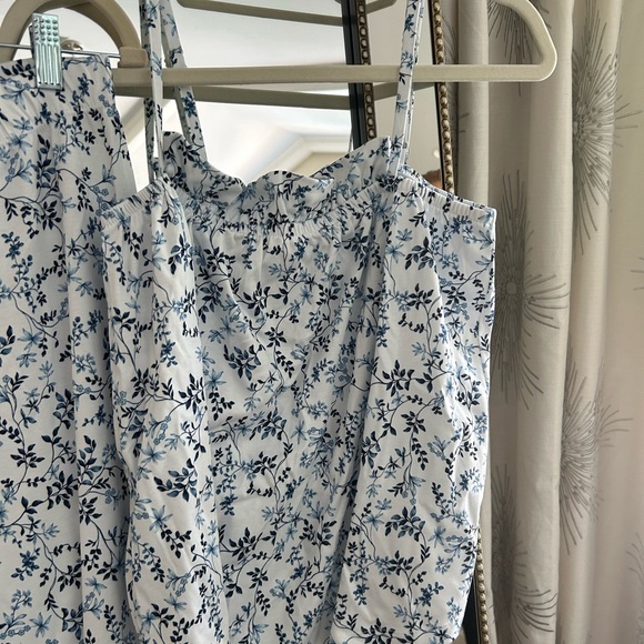 LAKE Pima Ruffle Pants Set in Serene blue botanical vines - Picture 3 of 4